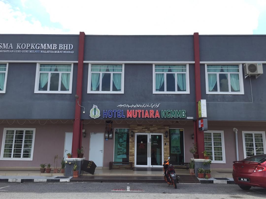 hotel mutiara kgmmb